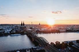 AOE Summit am 12. September 2024: Ein Blick auf 25 Jahre Innovation und die Zukunft der AOE Group (Konferenz | Köln)